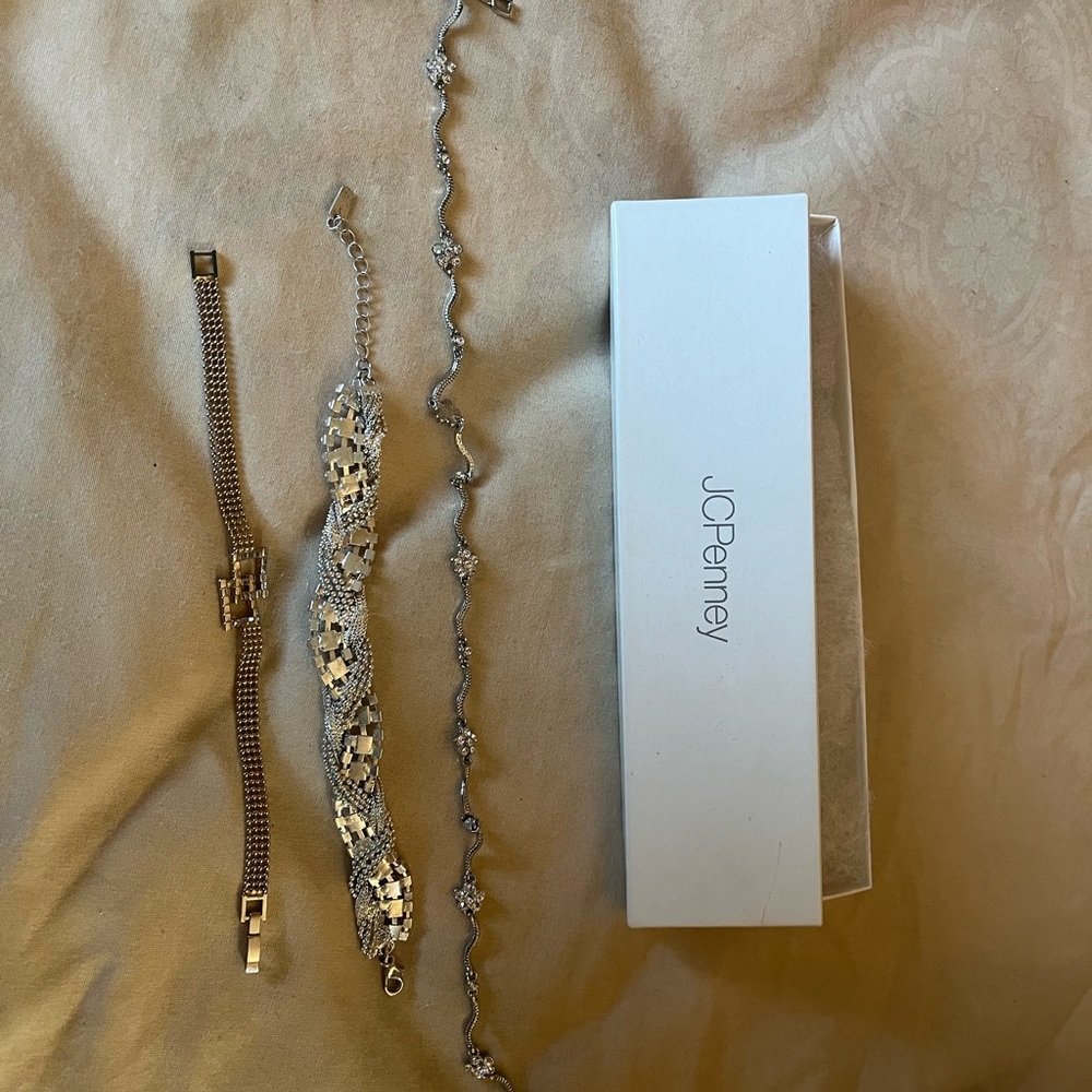 JCPenney jewelry bracelet, silver
